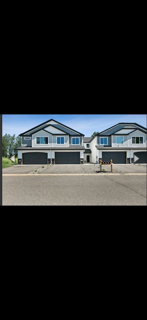 Primary Photo - Stunning Townhome