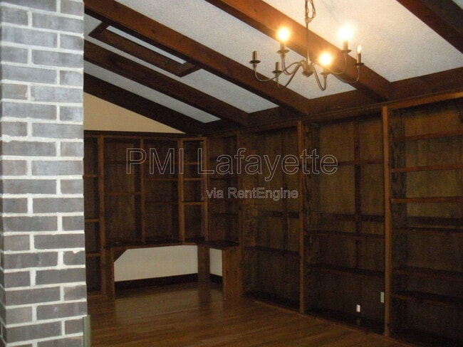 Building Photo - 2547 Nottingham Pl