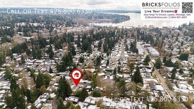 Building Photo - Your Perfect Home Awaits in Juanita, Kirkland