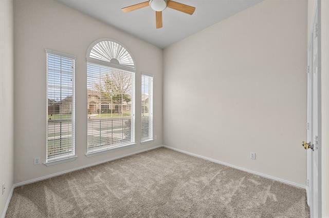 Building Photo - 3205 Hamlett Ln