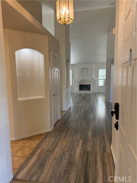 Building Photo - 1129 Osprey St