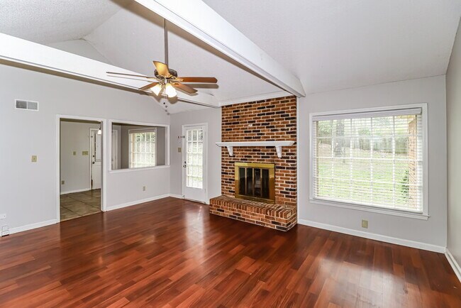 Building Photo - 8533 Kettering Dr