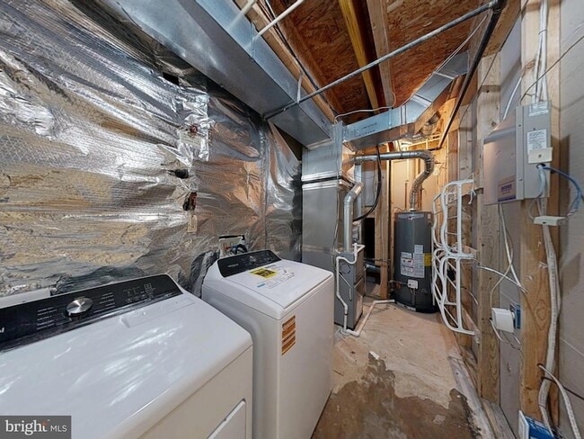 Building Photo - 9321 Hundith Hill Ct