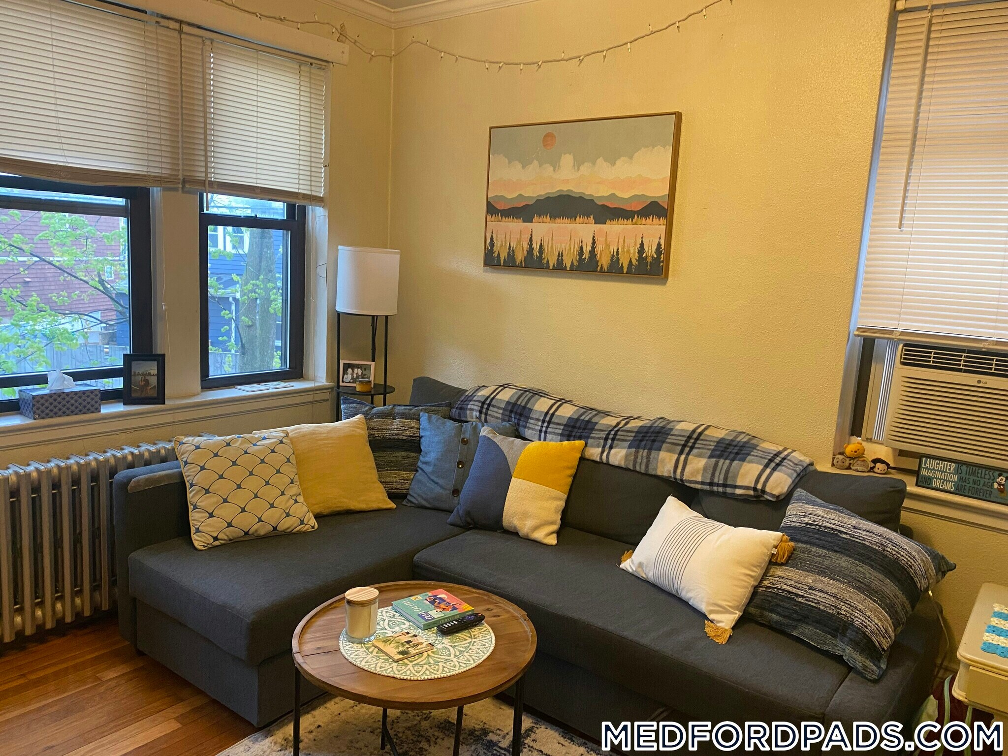 Building Photo - 63 Fellsway W