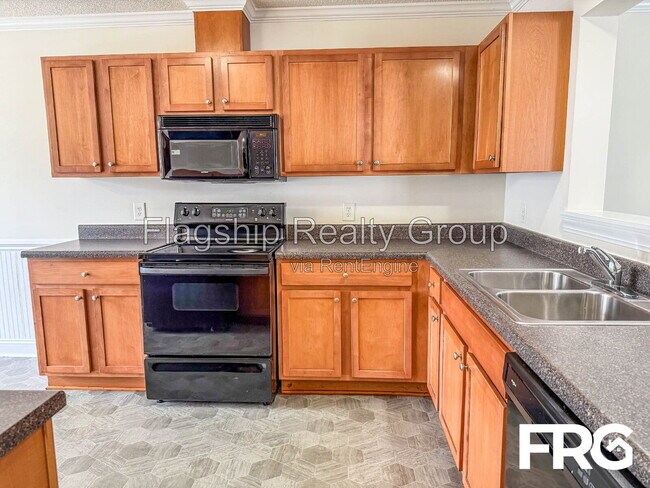 Building Photo - 4243 Dudleys Grant Dr