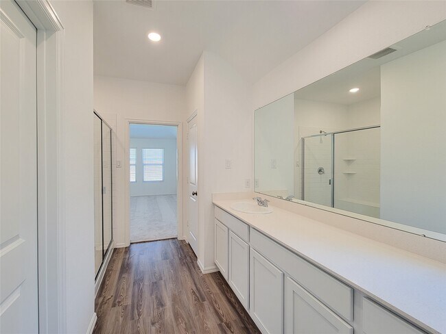Building Photo - 26622 Castiel Dr