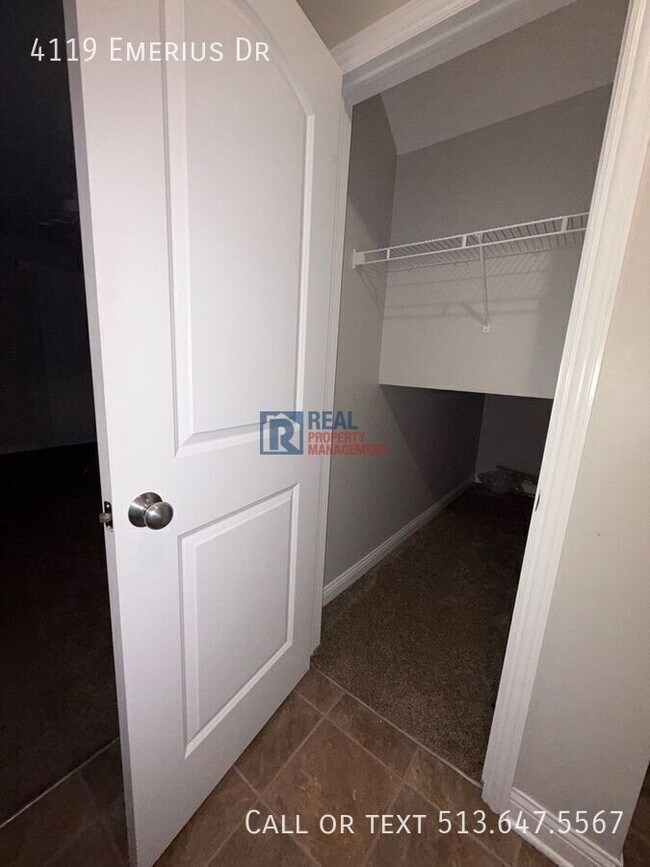 Building Photo - 4119 Emerius Dr