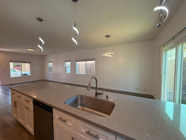 Building Photo - Coastal Living in Imperial Beach — Charming Home in a Prime Location!