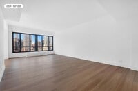 Building Photo - 501 E 87th St