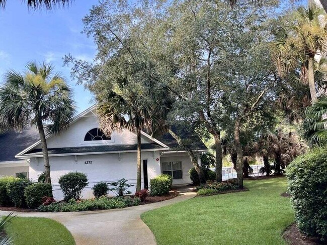 Building Photo - 4274 Calinda Ln