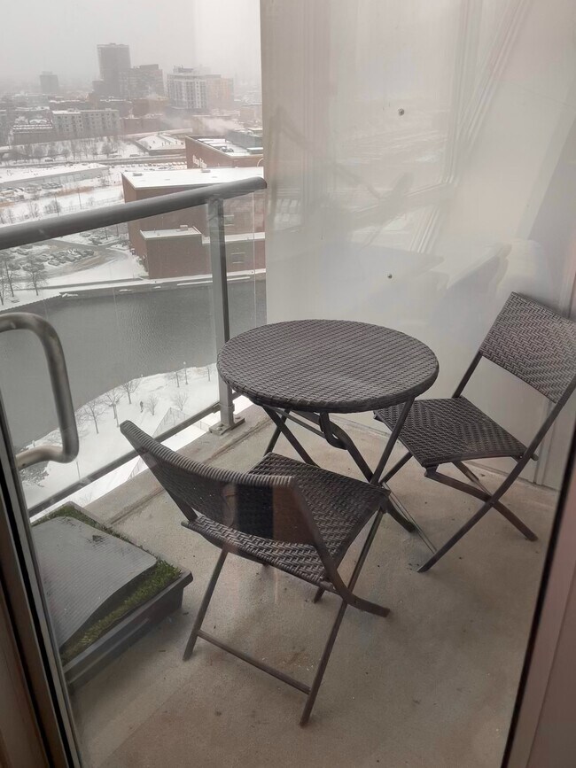 Building Photo - 510 W Erie St