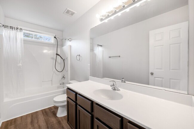 Building Photo - 10609 Spring Rain Ct