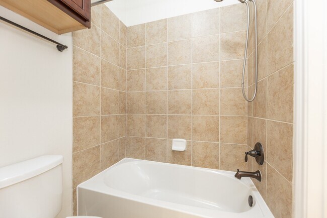 Building Photo - 4715 Coldstream Ct