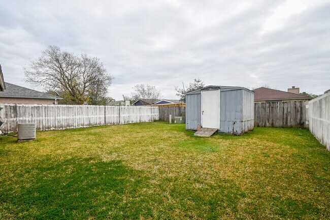 Building Photo - 13106 Bamboo Forest Trail