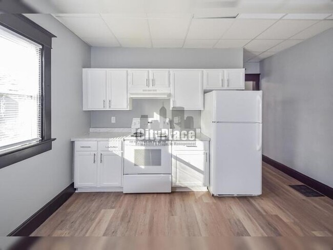 Building Photo - 117 N Euclid Ave