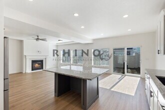 Building Photo - 14291 S Ashvale dr