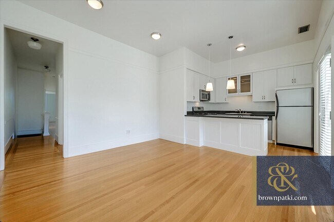 Building Photo - 3743 1/2 23rd Street-