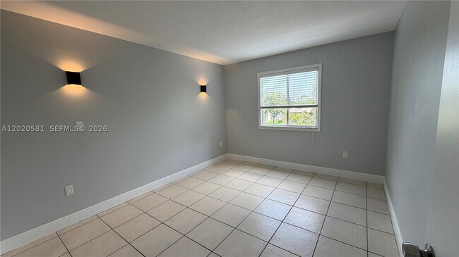 Building Photo - 15221 SW 80th St