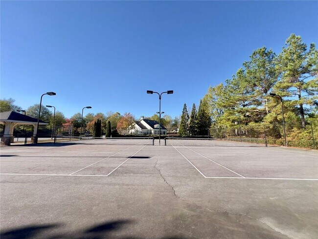 Building Photo - 2886 Cove View Ct SE