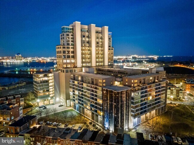 Building Photo - 1200 Steuart St