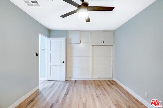 Building Photo - 19924 Welby Way