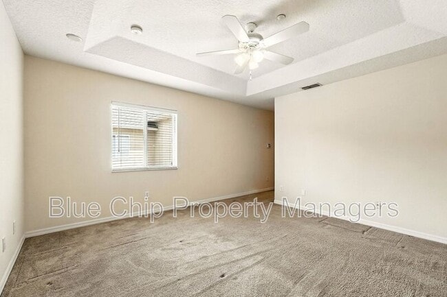 Building Photo - 13800 Golden Russet Dr