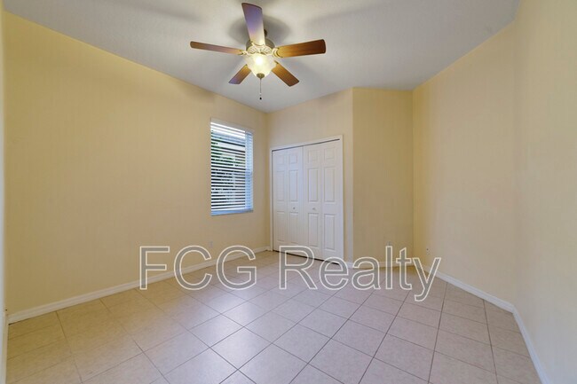 Building Photo - 5031 Blue Major Dr