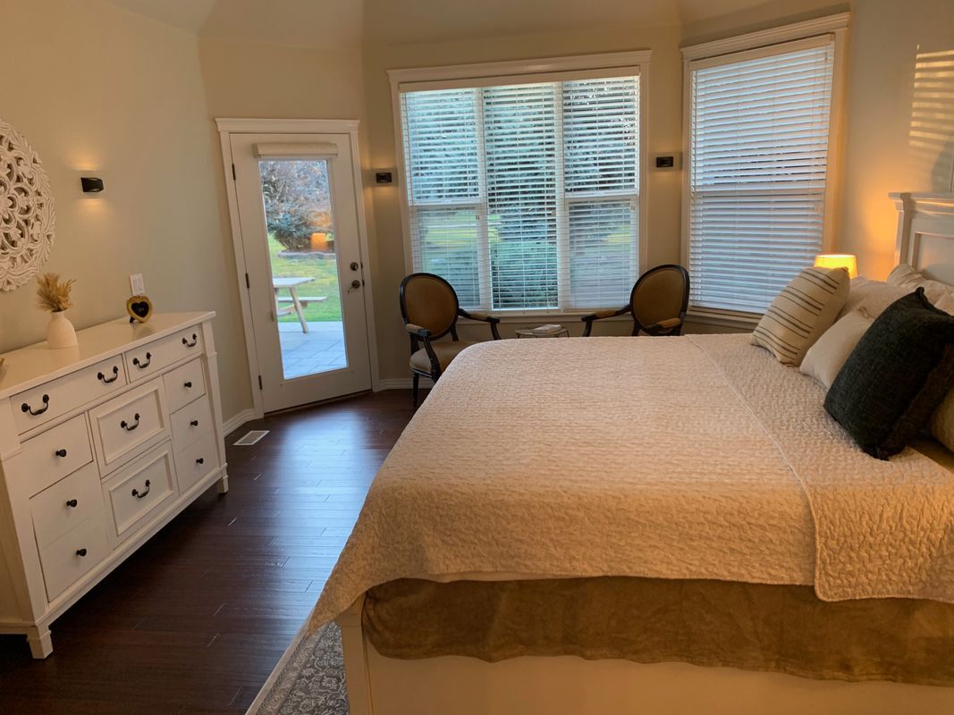 Building Photo - 191 N Cove Colony Way