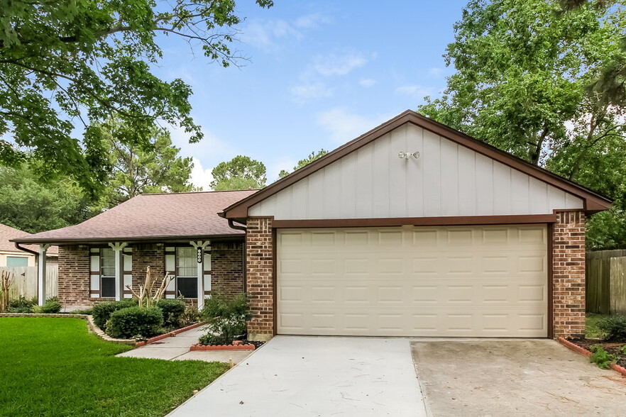 Primary Photo - 9215 Grandview Park Dr