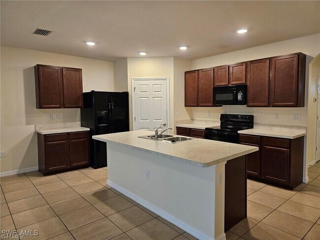 Building Photo - 10517 Canal Brook Ln