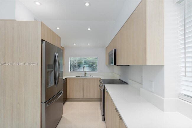 Building Photo - 1801 NE 173rd St