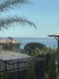 Building Photo - 5726 La Jolla Blvd