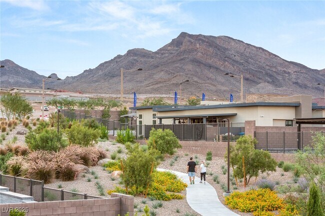 Building Photo - 12178 Harris Smt Ave