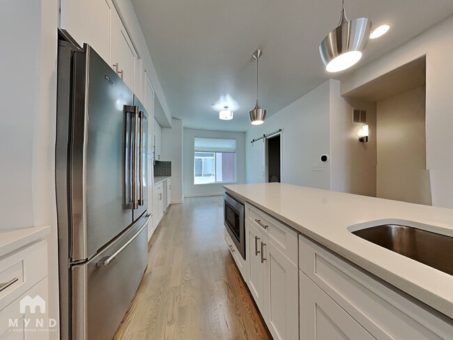 Building Photo - 4324 N Pecos St