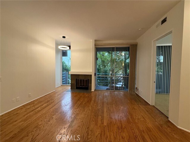 Building Photo - 5151 Balboa Blvd