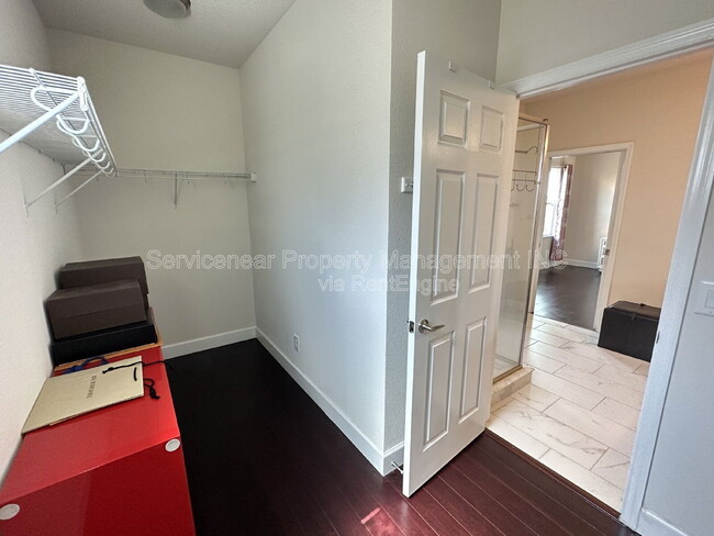 Building Photo - 7510 Sea Lilly Ct