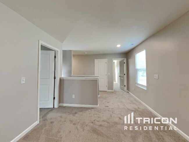 Building Photo - 44 Ashley Oaks Court
