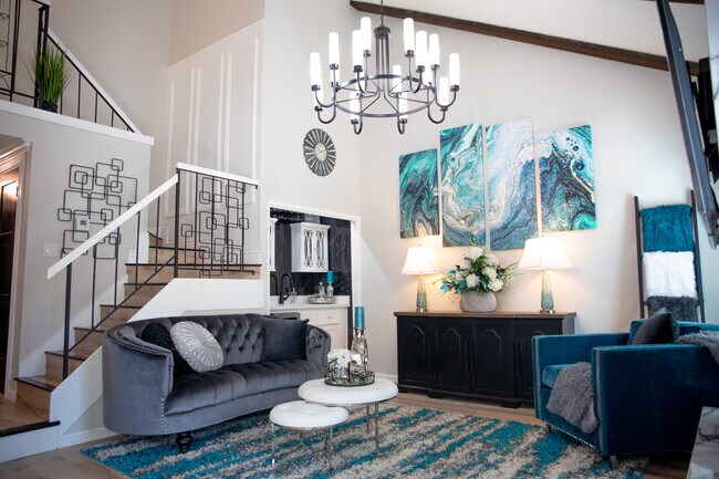 Primary Photo - 1405 Kinross Ct