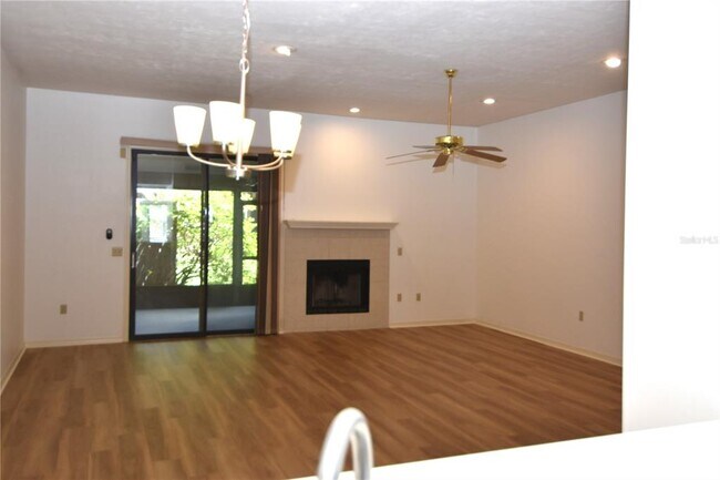Building Photo - 3750 NW 53rd Rd
