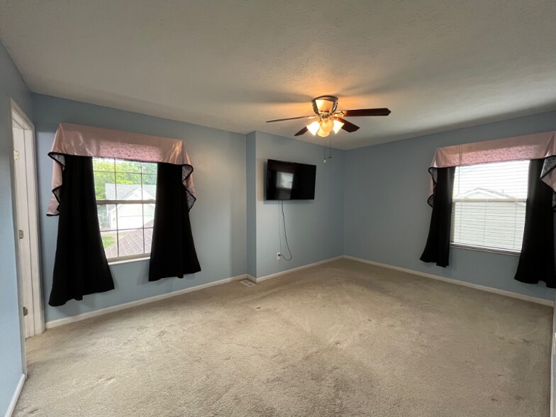 Building Photo - 1337 Inlet Ct