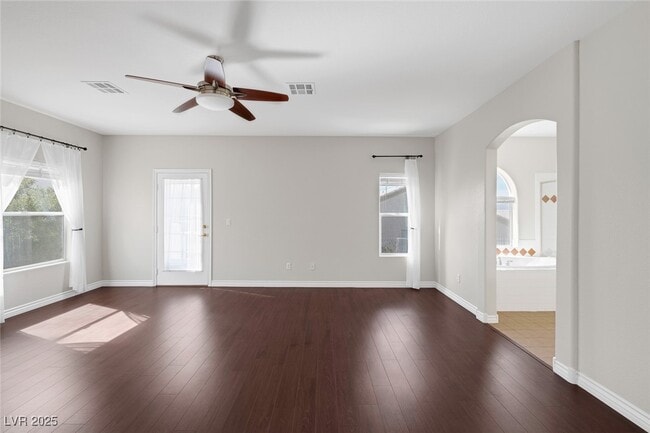 Building Photo - 2405 Esteem Ridge Dr