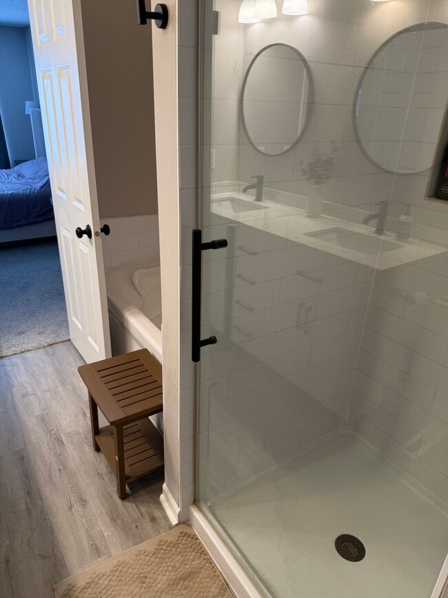 Building Photo - 11190 204th St W