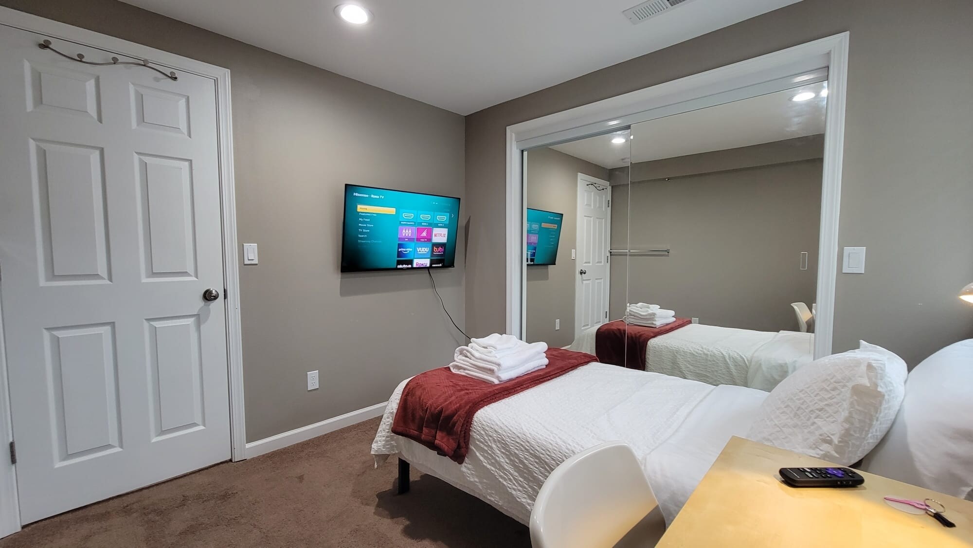 Building Photo - 1803 N 200th St