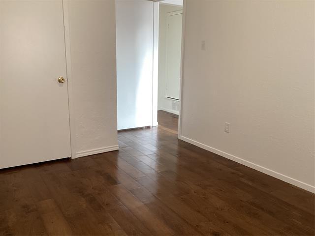 Building Photo - 300 S State Hwy 78