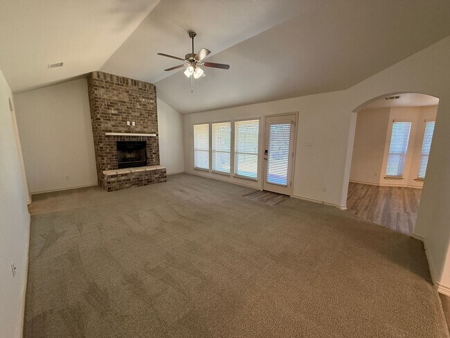Building Photo - 2603 Settlement Rd