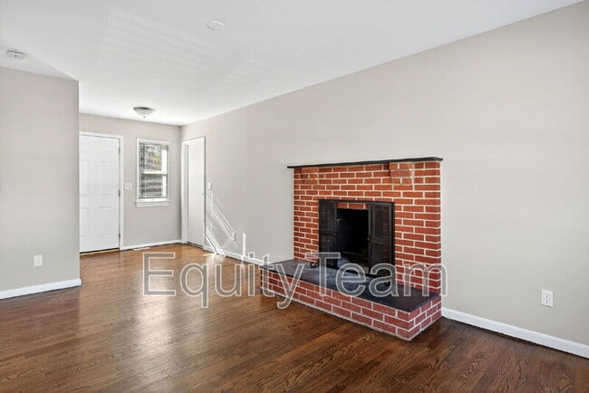 Building Photo - 517 Brunswick Dr