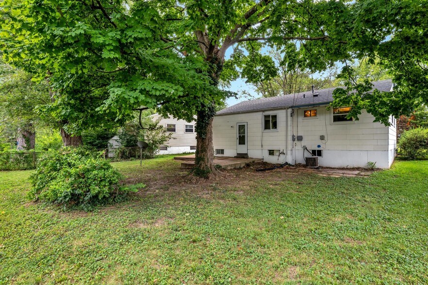 Building Photo - 765 Daniel Boone dr