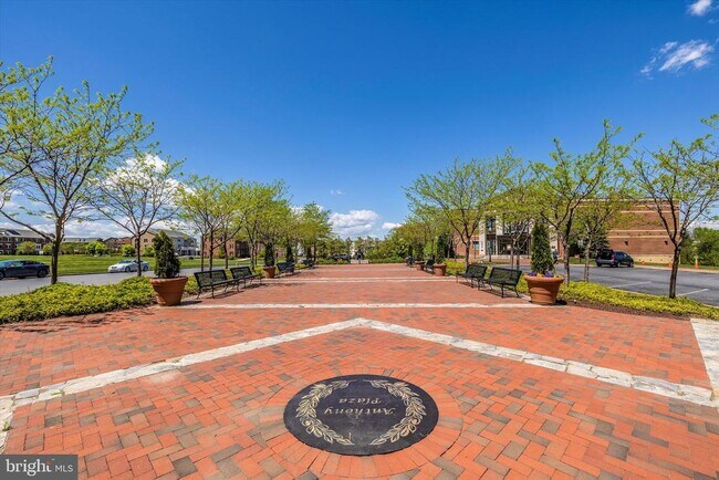 Building Photo - 3635 Stone Barn Dr