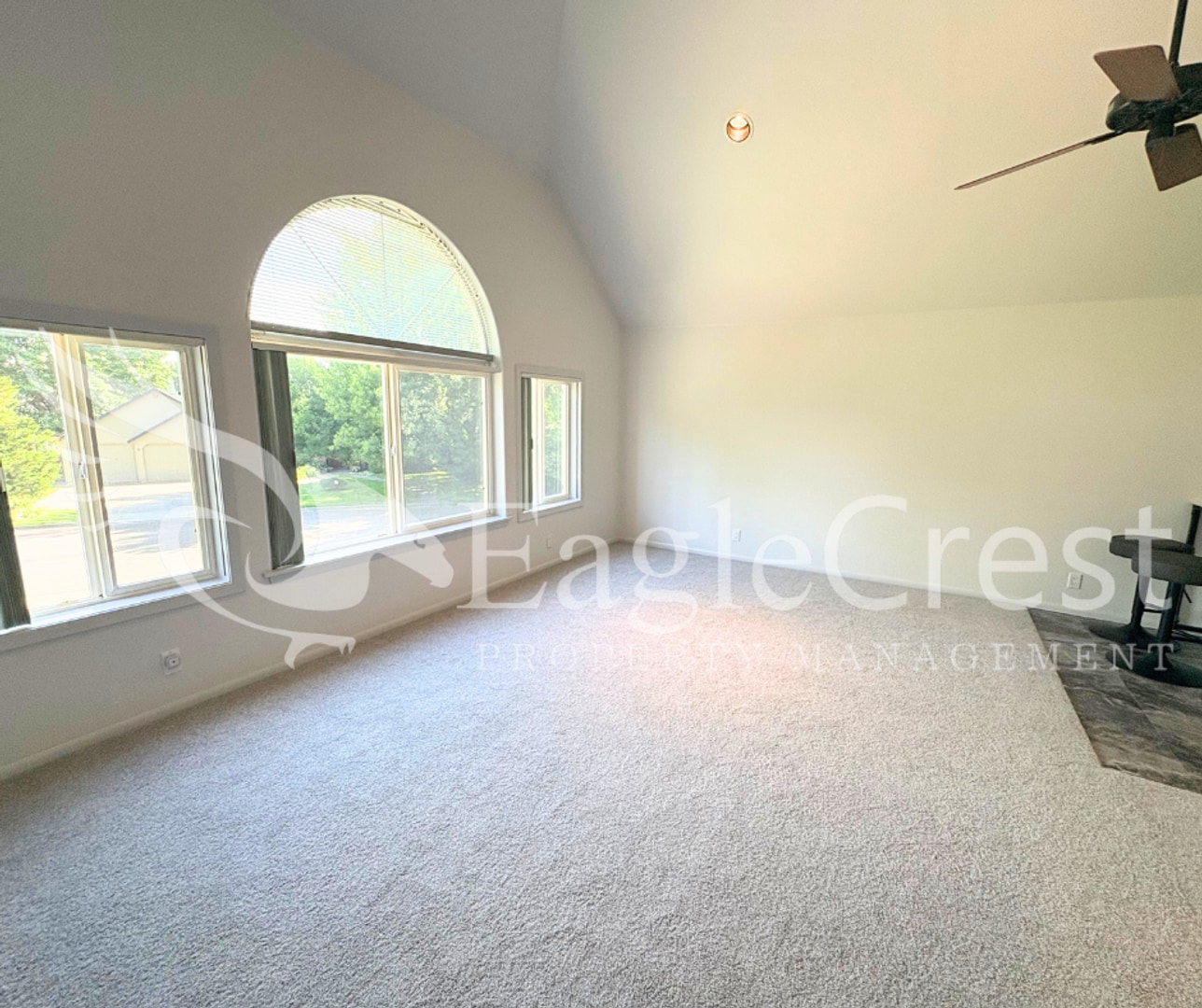 Building Photo - Brand-New Bright & Open Studio Apartment ~ $300.00 OFF 2nd Month Rent!!