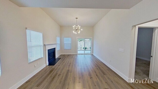 Building Photo - 132 Bromes Wy